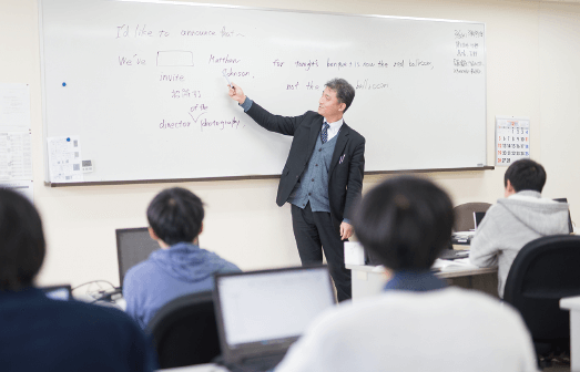 情報工学科